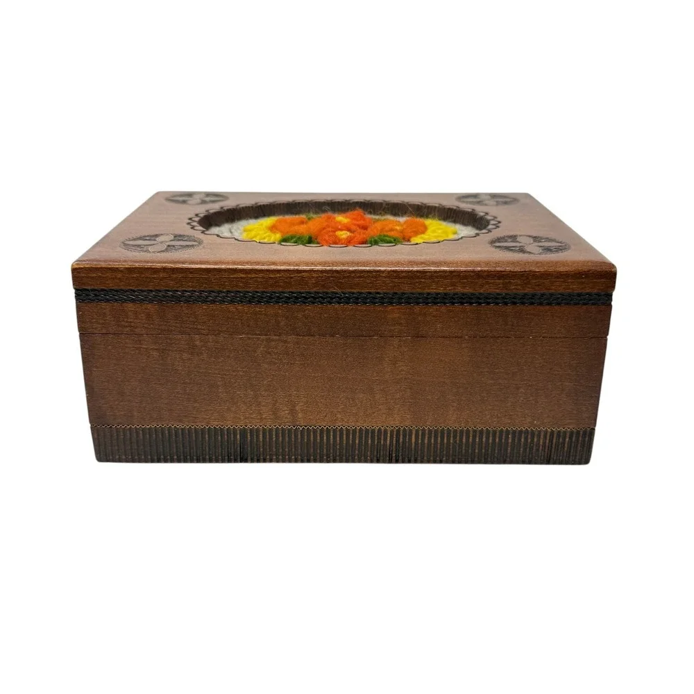 Vintage Wooden Jewelry Box Womens Embroidered‎ Floral Lid Trinket Keepsake 70s